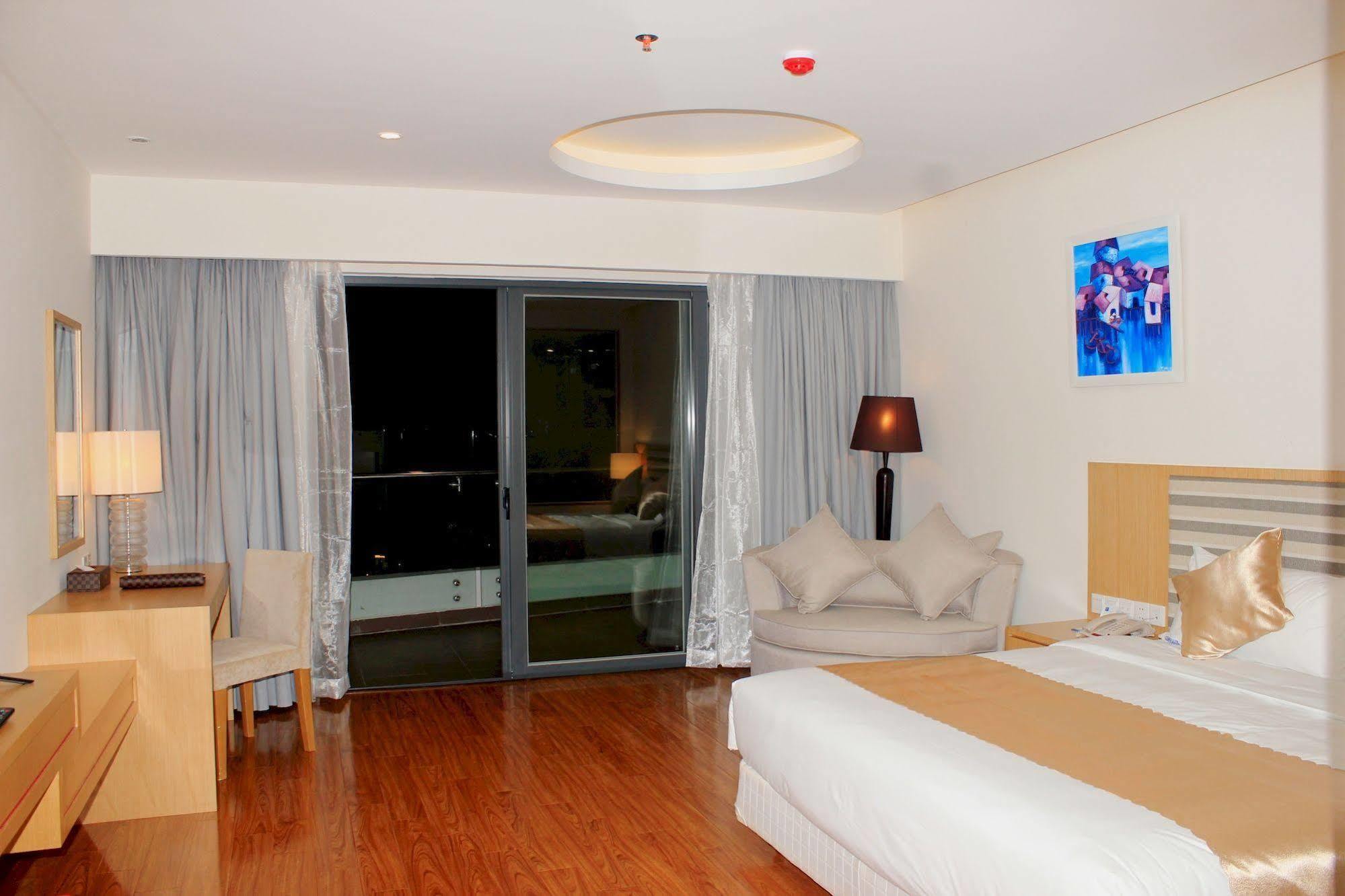 Hotel Bavico International Nha Trang Exterior foto